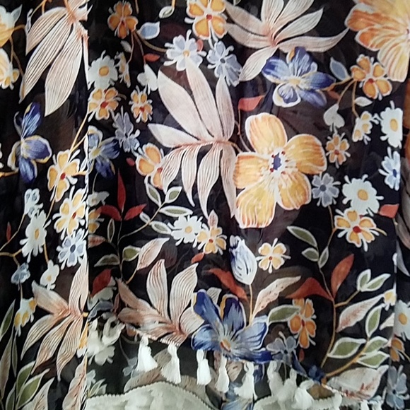 Clearance 🇺🇸🔥Host Pick! Boho Floral kimono cover up - Picture 6 of 8
